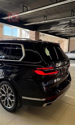 بي ام دبليو X7